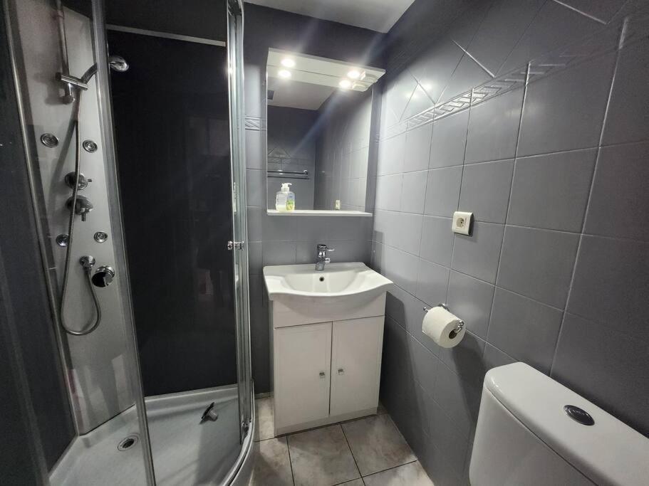Appartement A Deux Pas De La Promenade Des Anglais Ница Екстериор снимка