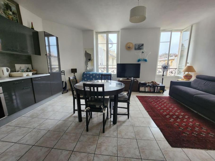 Appartement A Deux Pas De La Promenade Des Anglais Ница Екстериор снимка